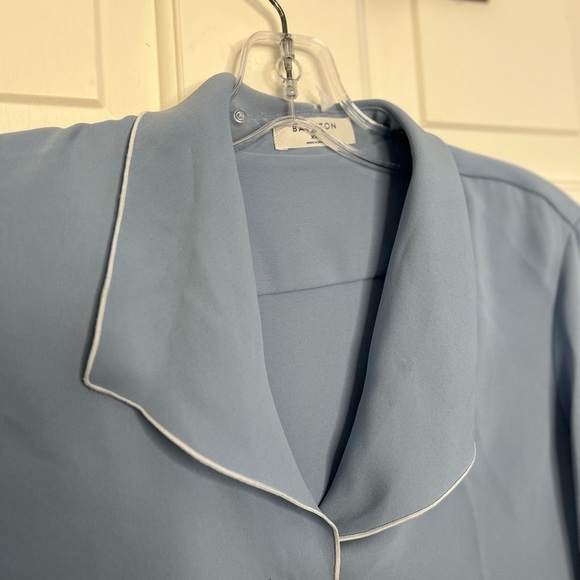 NWT Babaton Rena Blouse XXS Dune Bluespace - Picture 4 of 14